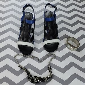 NWoT Womens Tahari Leather heels